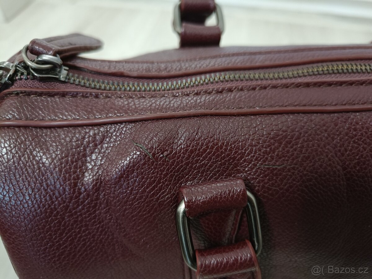Vínově červená kabelka - 6