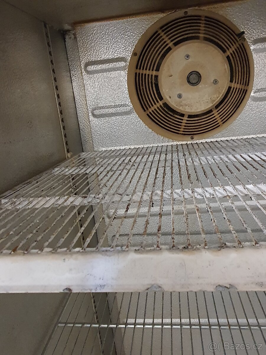 levná prosklená vitrína lednice s DOPRAVOU - 6