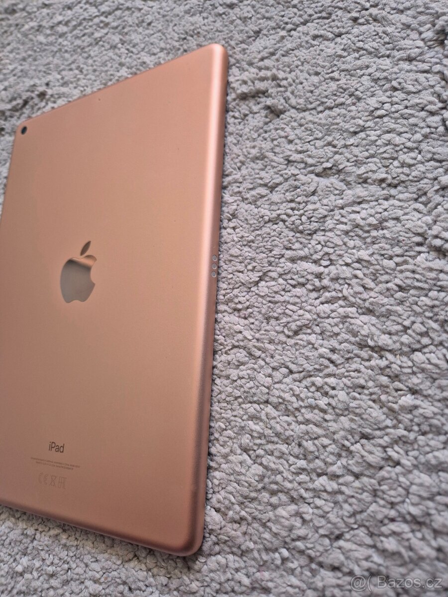 Apple iPad 7. generace 32gb - 6
