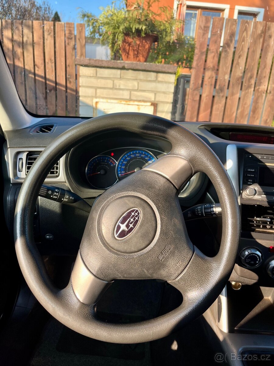 Subaru Forester 2.0 BENZÍN, 168 000 km, 2008, nová STK - 6