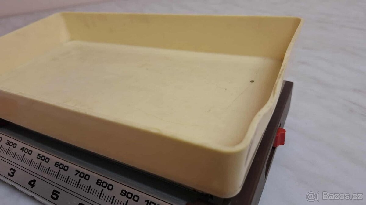 STARÁ KUCHYŃSKÁ VÁHA 8 kg - 6