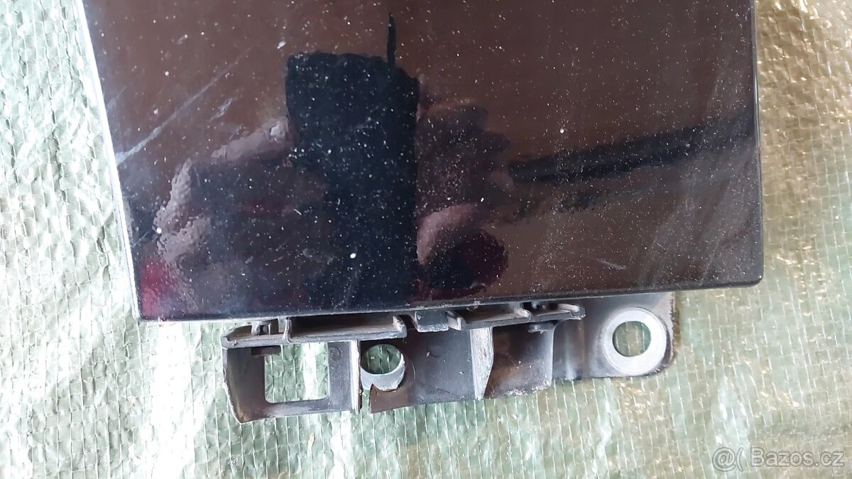 Mercedes W164 BLATNÍK LEVÝ ČERNÝ 4000kč - 6