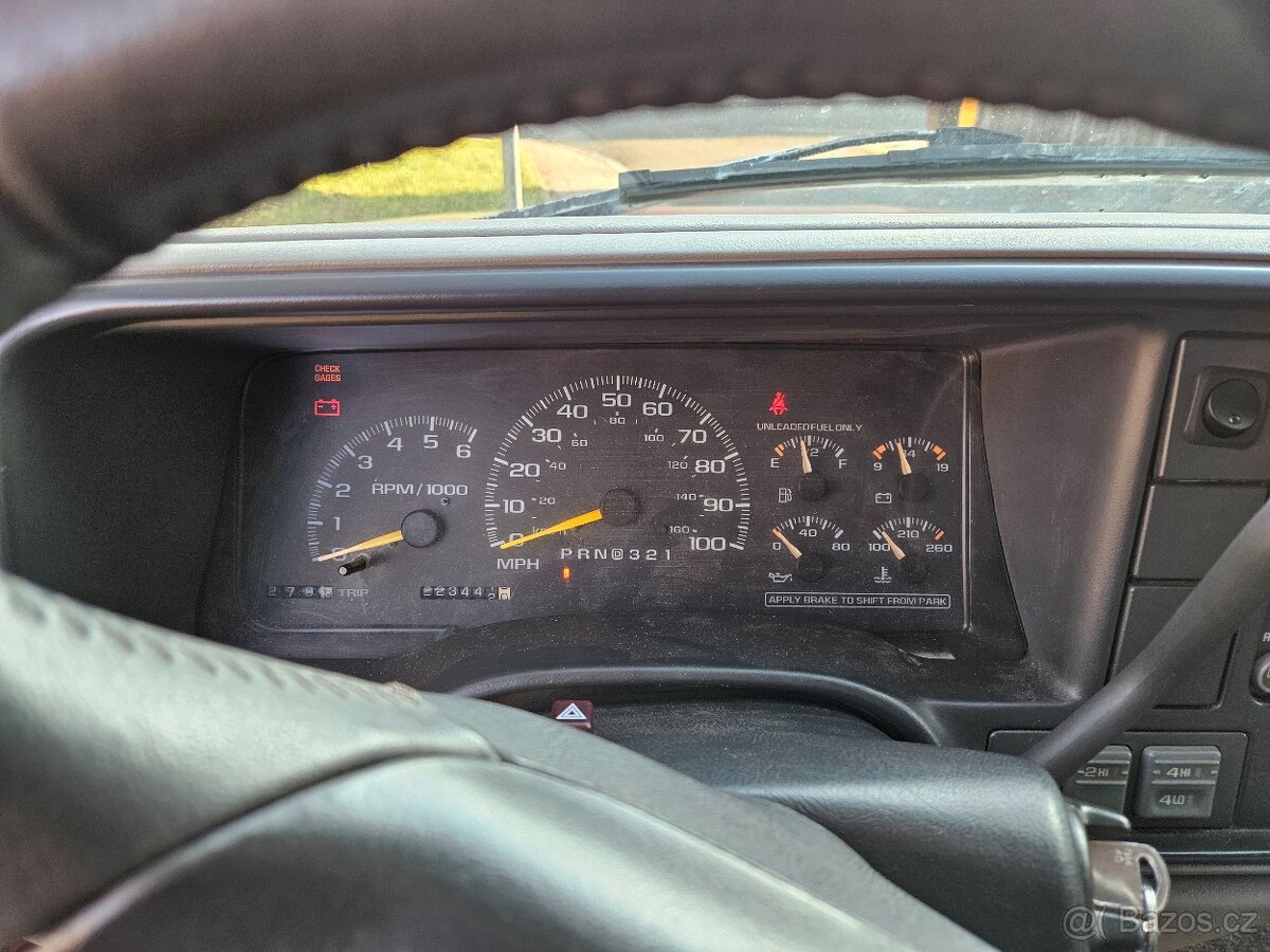 Chevrolet Suburban K1500 4x4 - 6