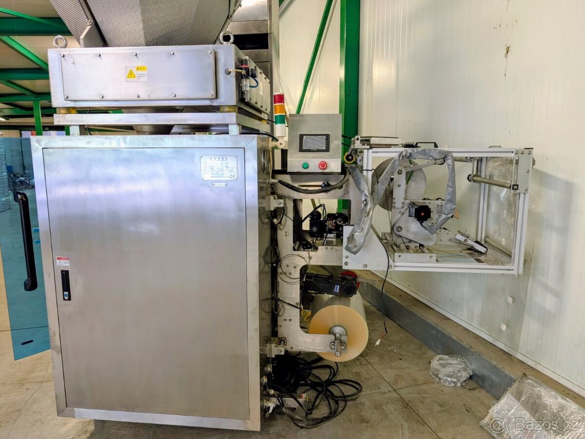 Vertikální balící stroj + 10h kombinační váha - 6