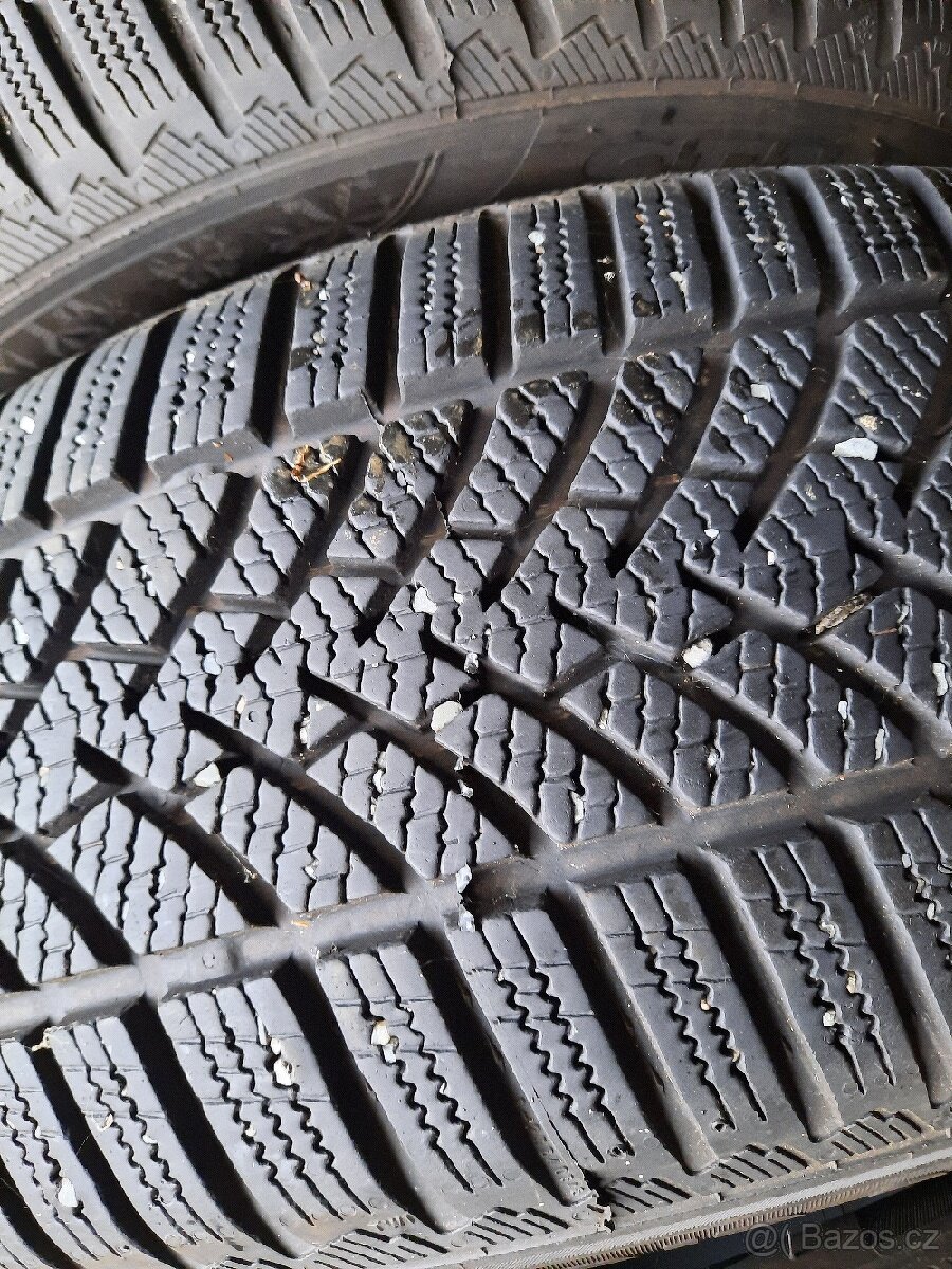 Zimní pneu Semperit-Speed-Grips215/55R17VXL - 6