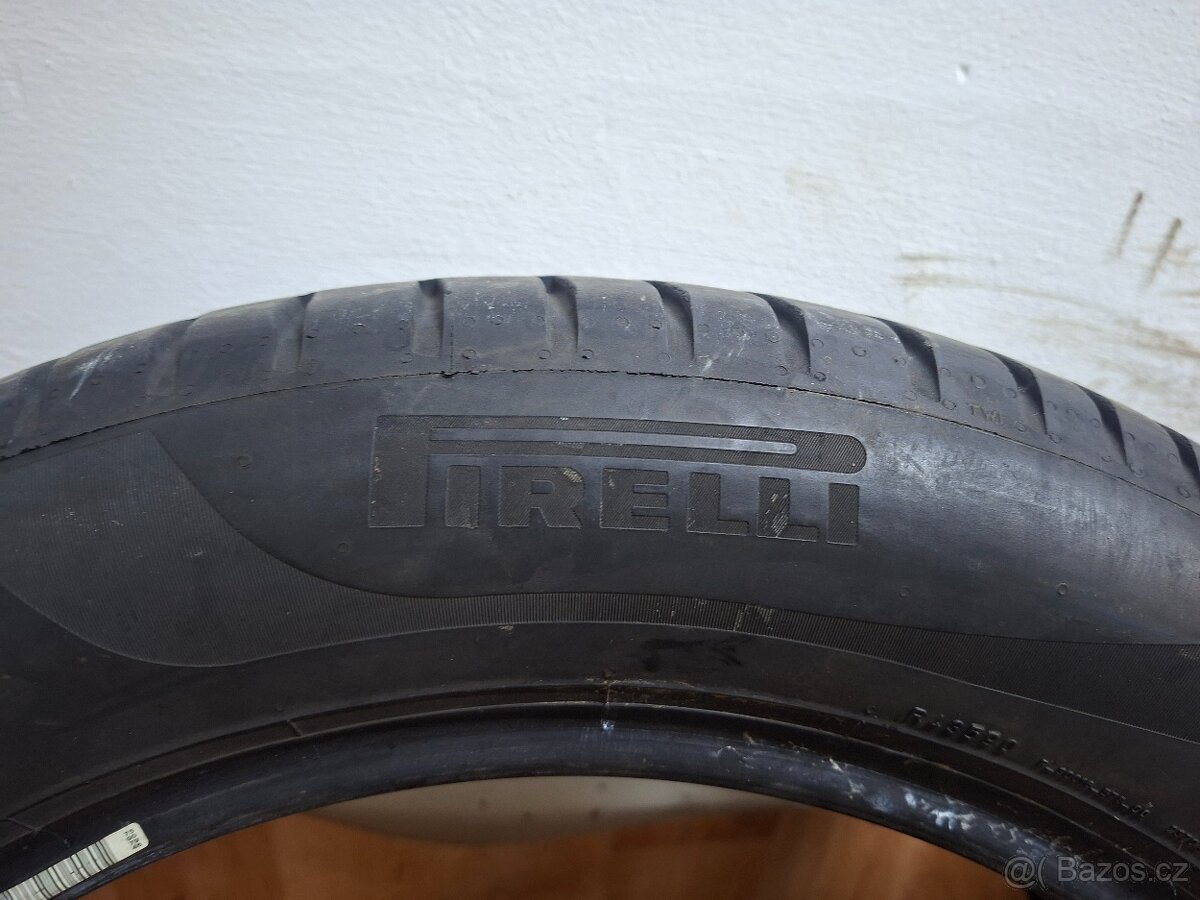 Letní pneu 215/55/17 - 6