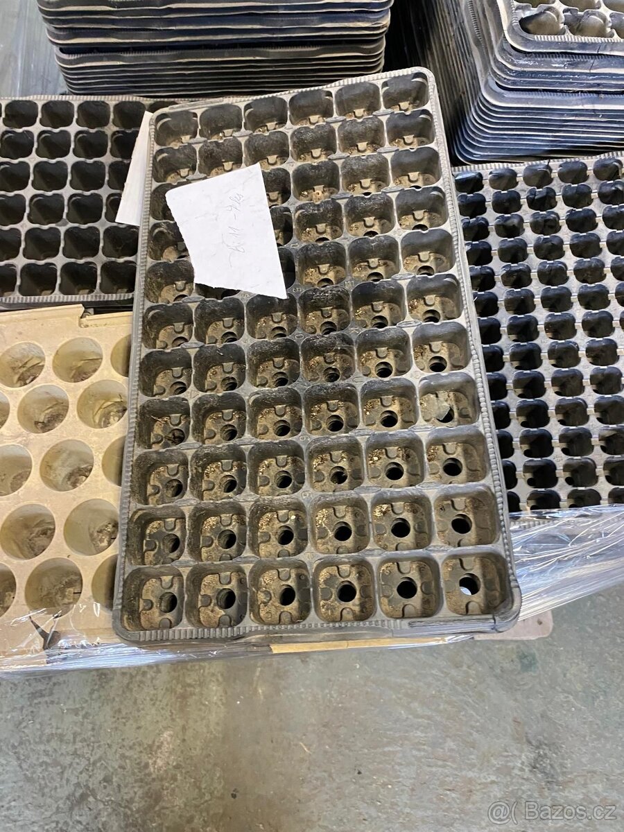 Mix zahradnických obalů - 6