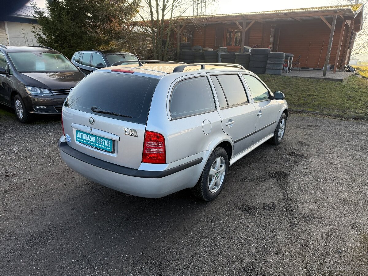 Škoda Octavia 1.6i Tour - 6
