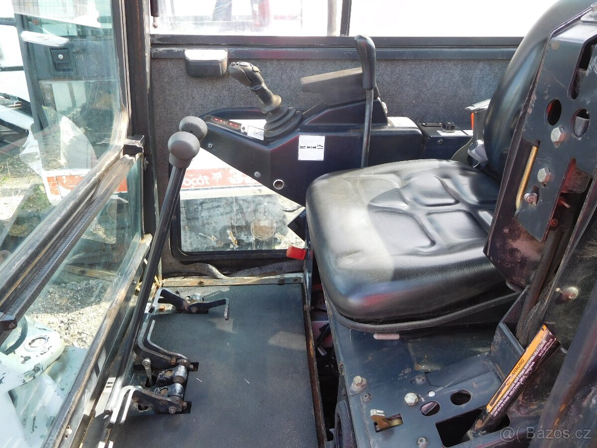 Minibagr BOBCAT 320d - 6