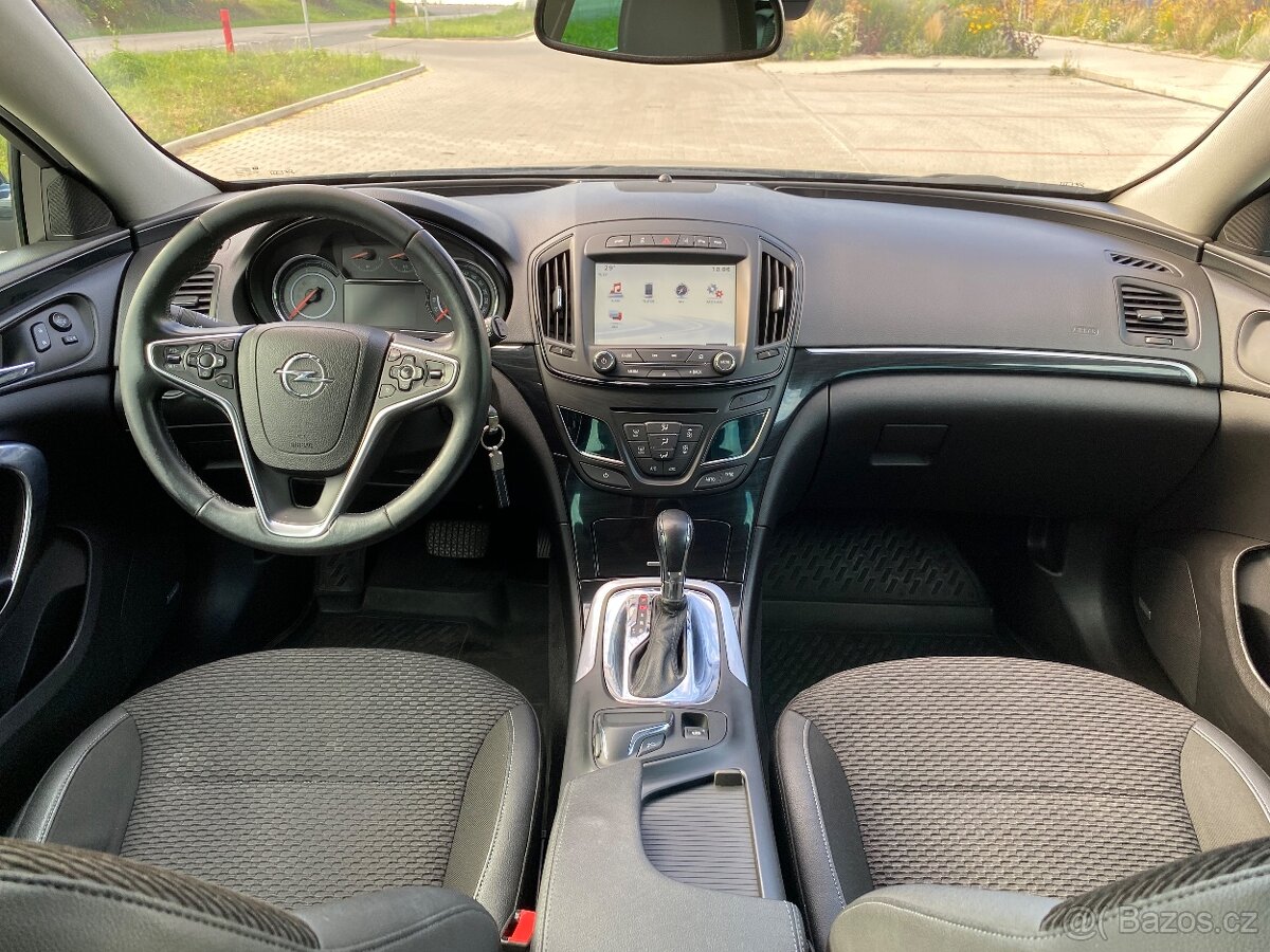 Opel Insignia, 2.0 BiTurbo 4x4 Automat 143kw 206000km - 6