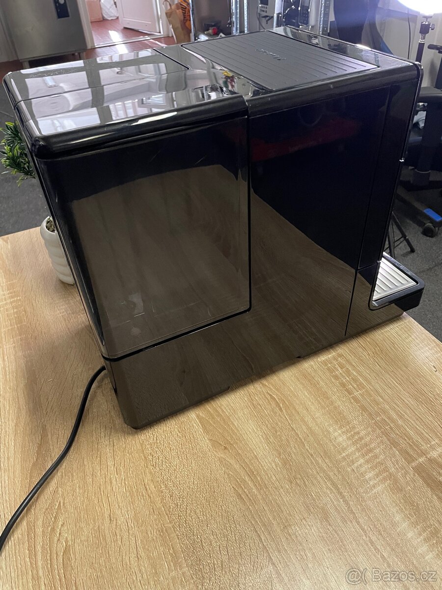 Kávovar Miele CM 5400 - 6