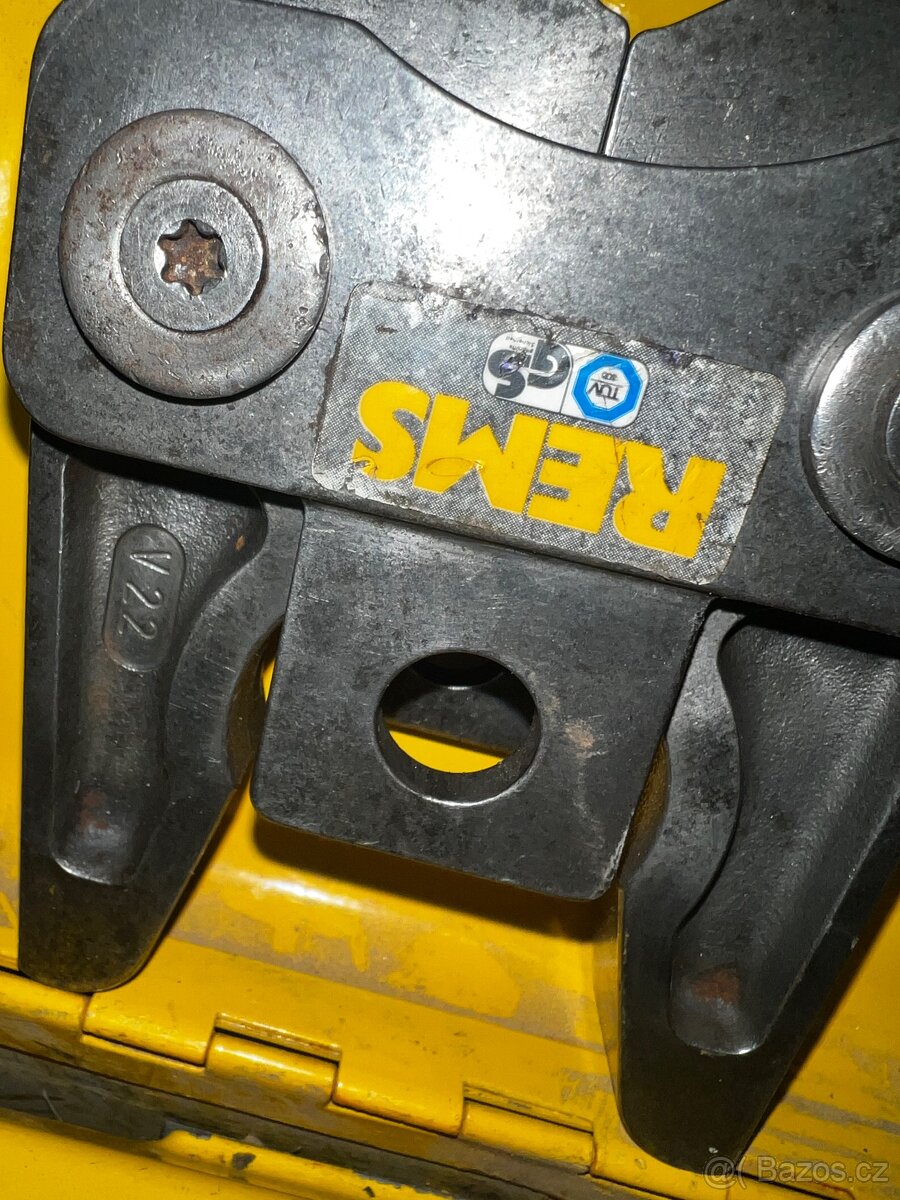 Rems Powerpress ACC s čelistmi V na měď nerezovou ocel - 6