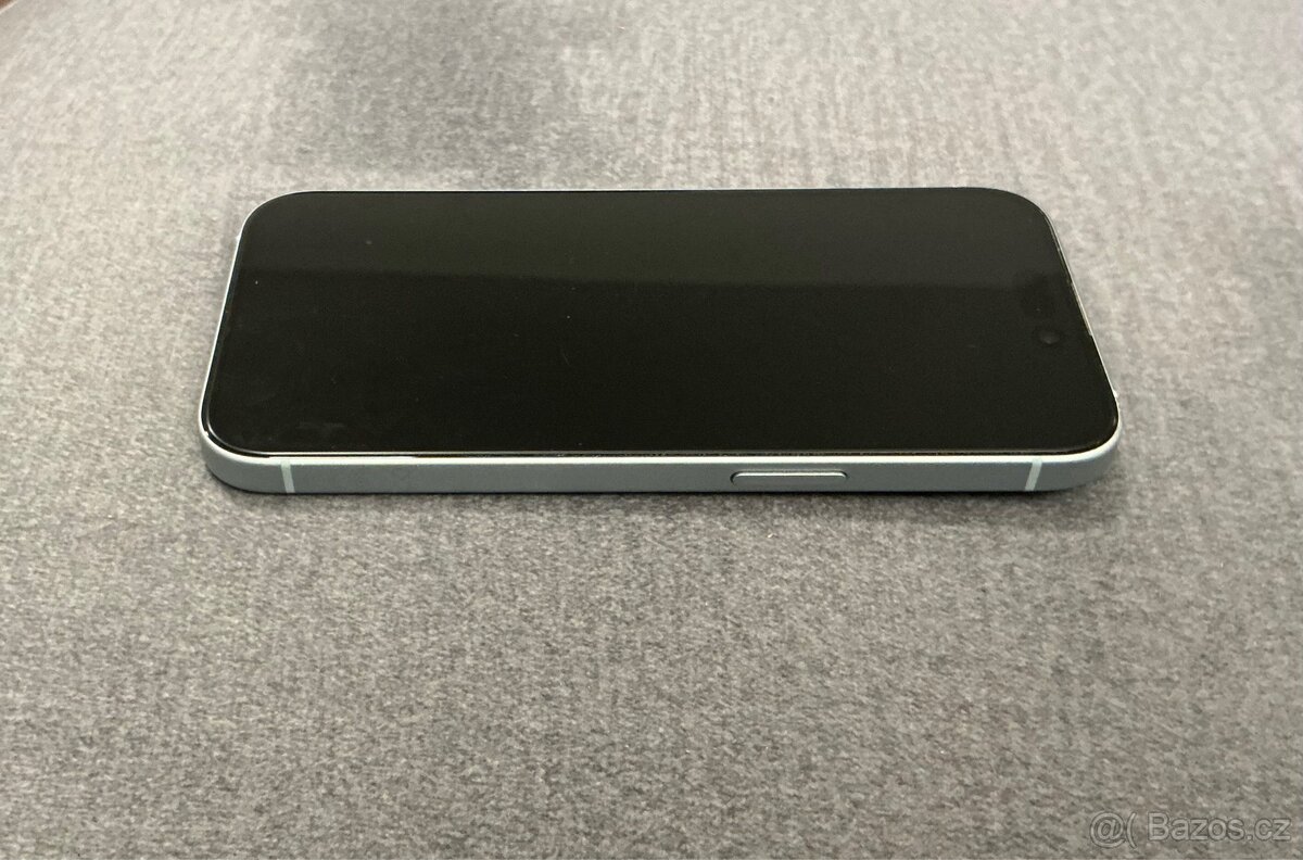 iPhone 15 – vesmírně modrý, 88 % baterie - 6