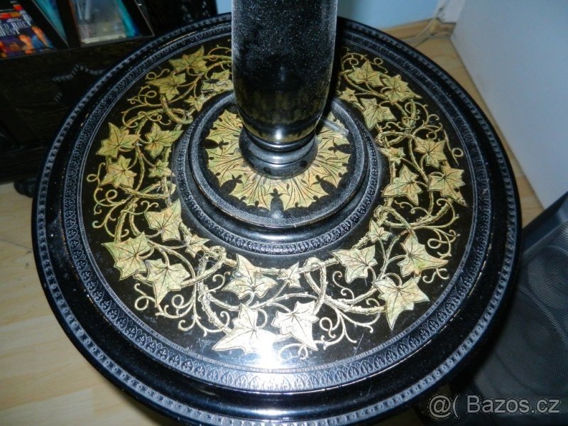 Starožitný nábytek - 6