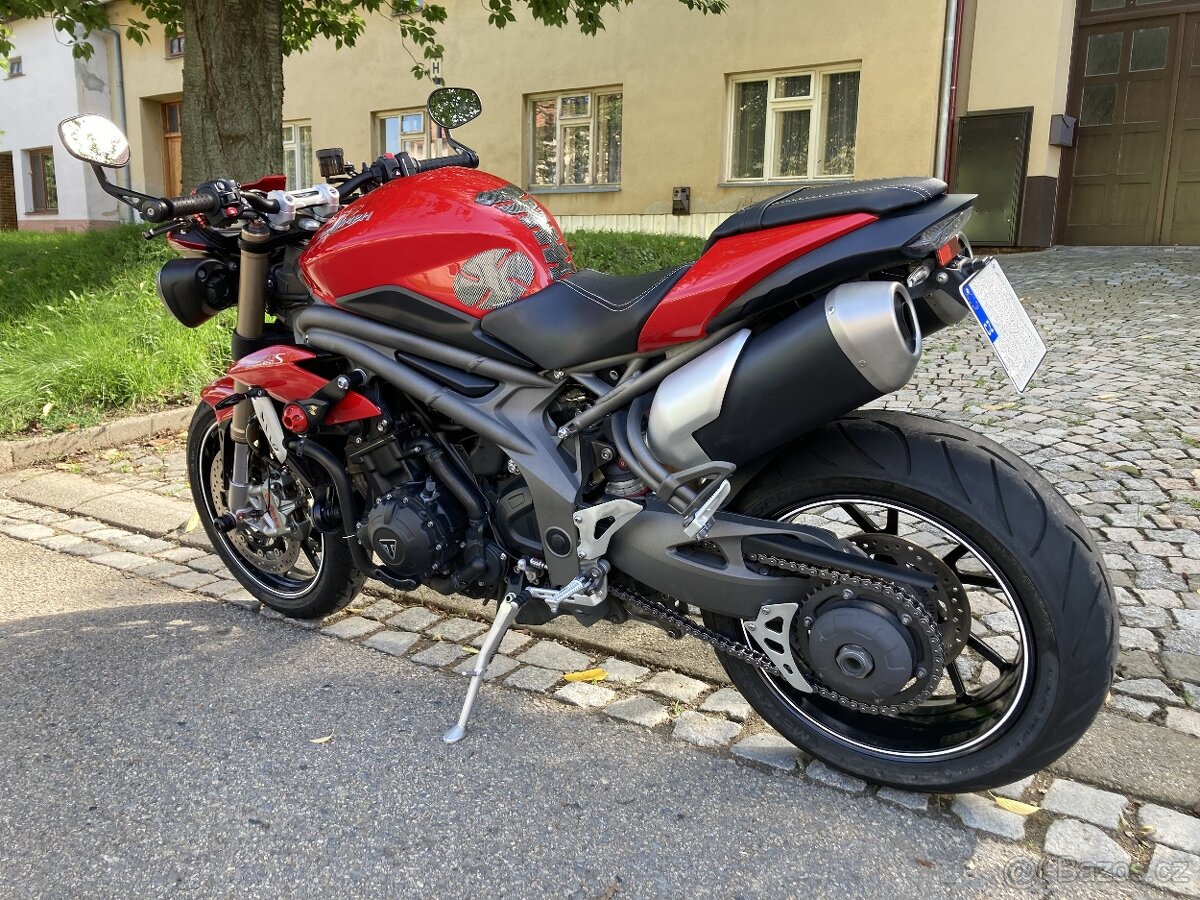 Triumph Speed Triple S - 6