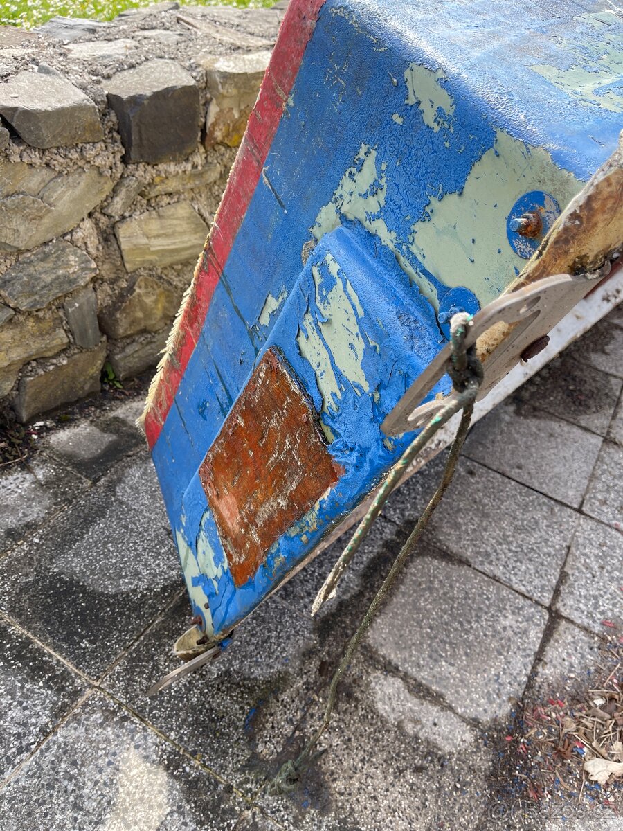 Laminátová pramice - 6