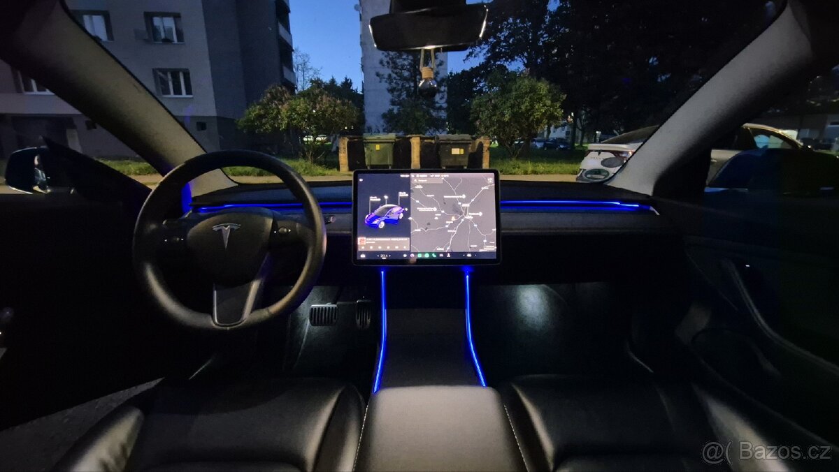 Tesla model 3LR - 6