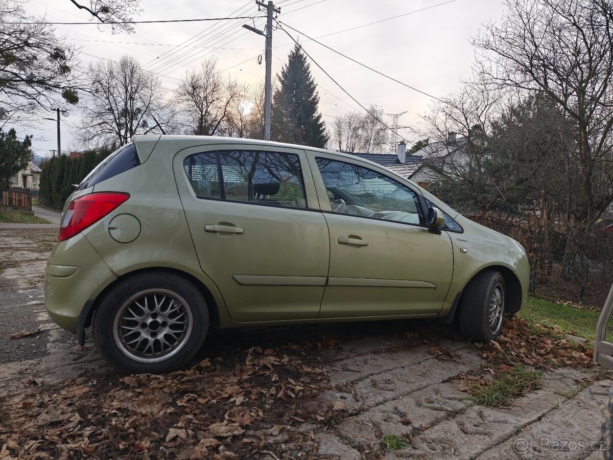 Opel Corsa 1.4 - 6