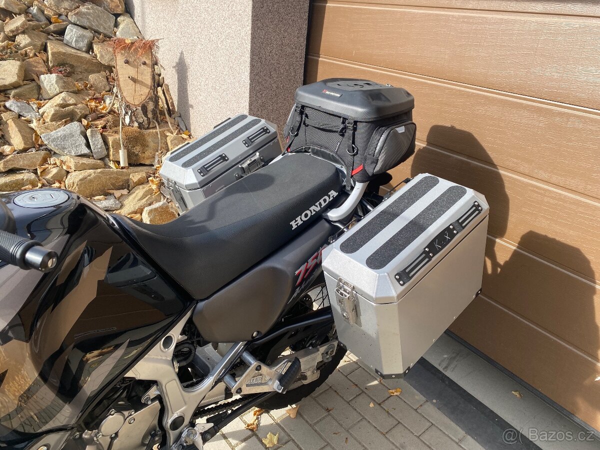 Honda XRV 750 Africa Twin - 35kw v TP - 6