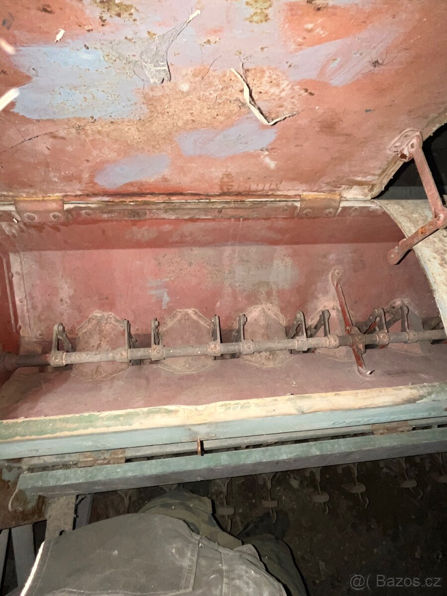 Prodám secí stroj Melichar. - 6