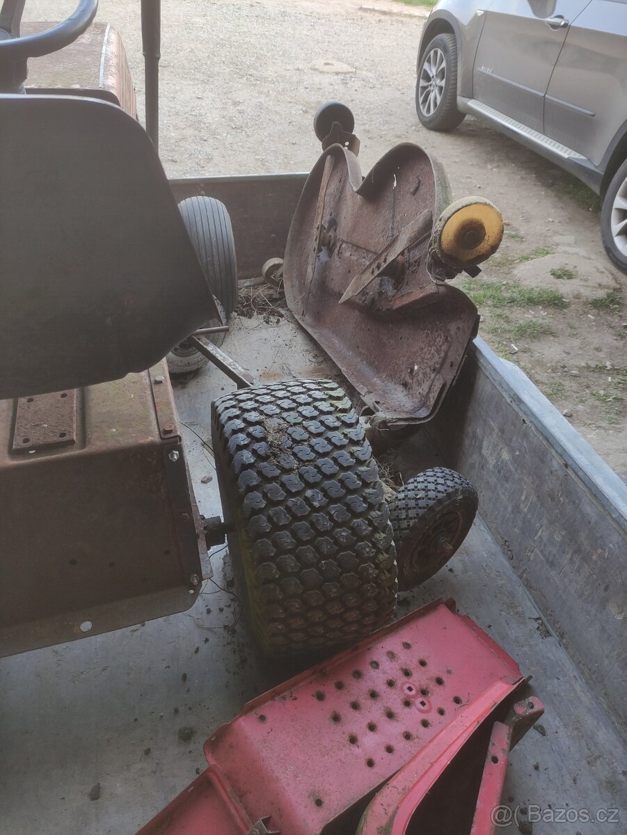 Zahradní traktůrek - 6