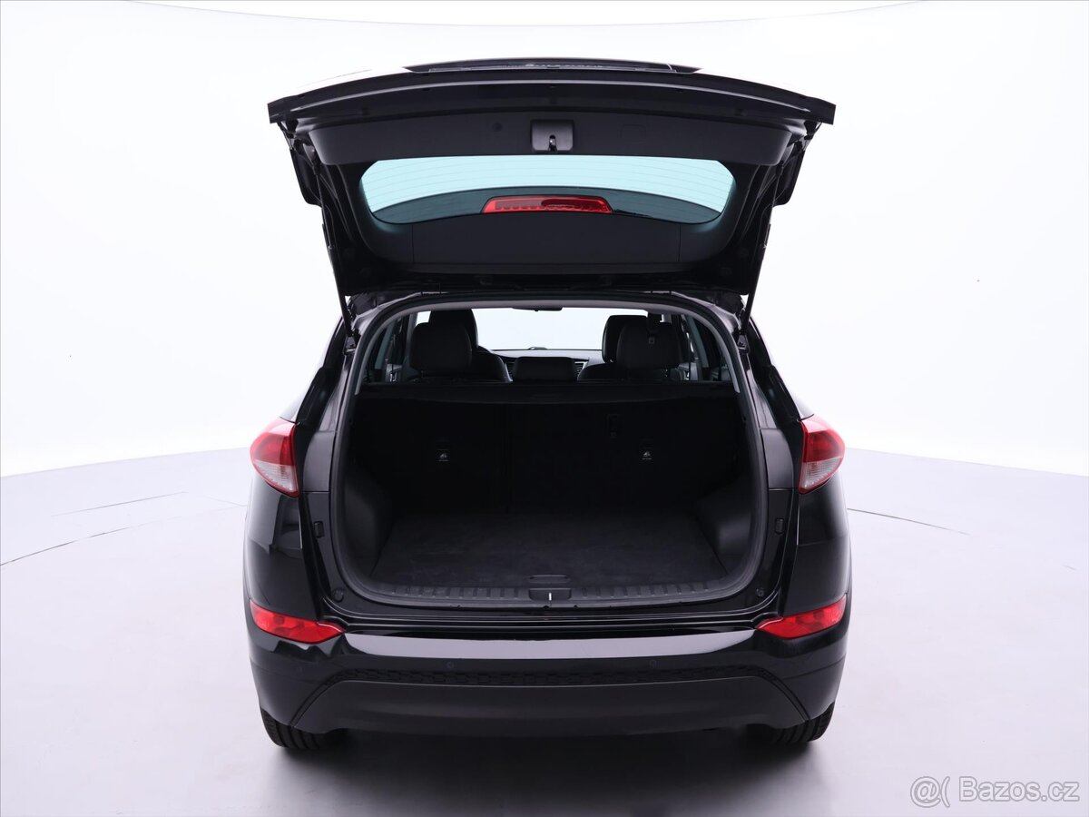 Hyundai Tucson 1,7 CRDI Xpossible Navi 1.Maj (2015) - 6