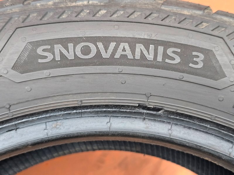 Zimní Barum 195/60/16C - 6