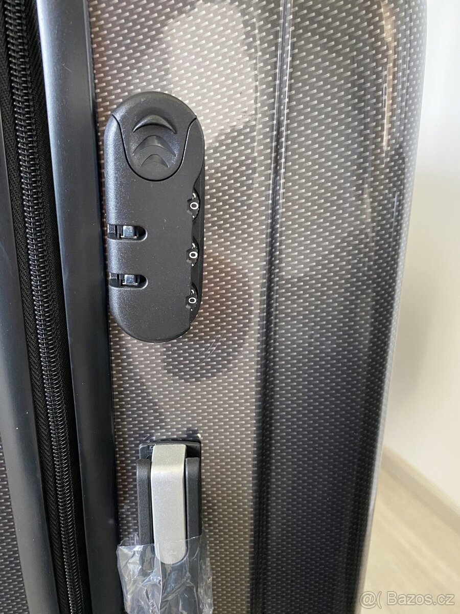 Nové perleťové šedé cestovní kufry - doporučuji - 6