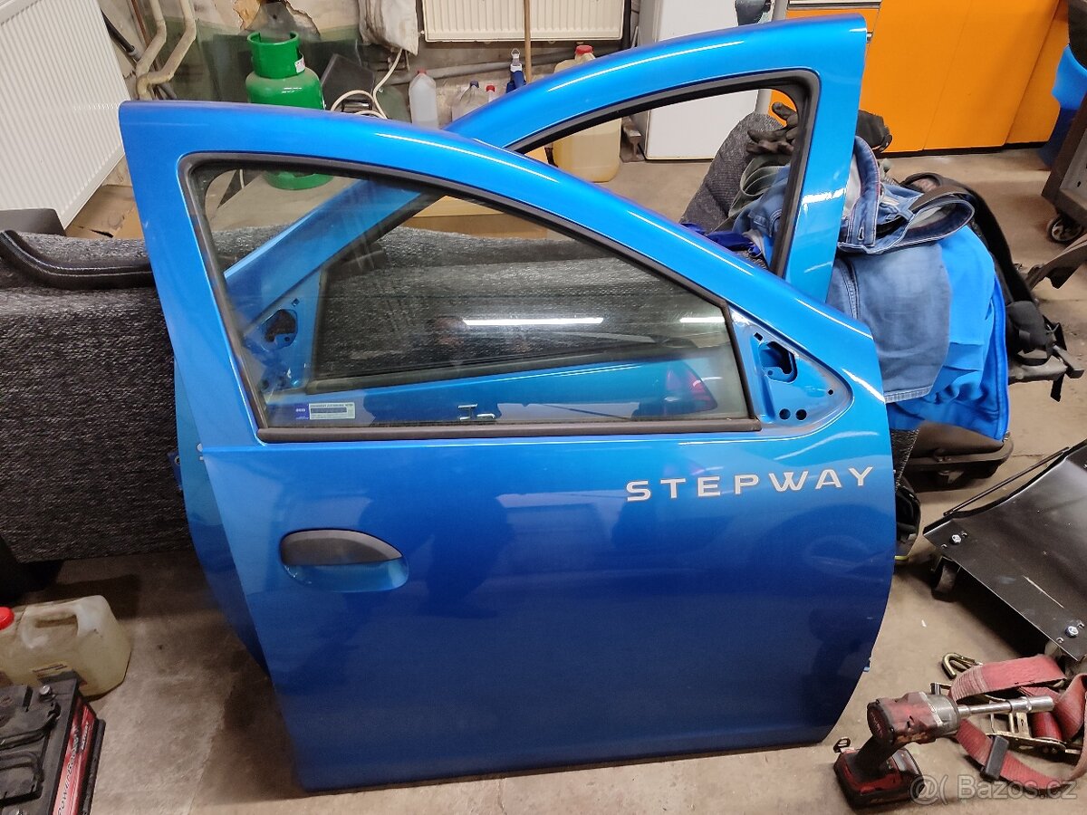 Dacia Sandero Logan 2 II dveře přední zadní různé barvy - 6