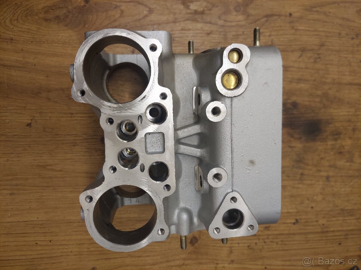 Hlava motoru Ducati - 6