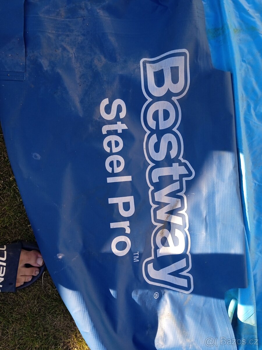 Bazén s příslušenstvím - 6