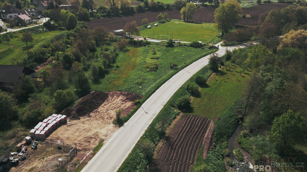 Prodej stavebního pozemku 861,5 m2 v Kyjově-Bohuslavicích, l - 6