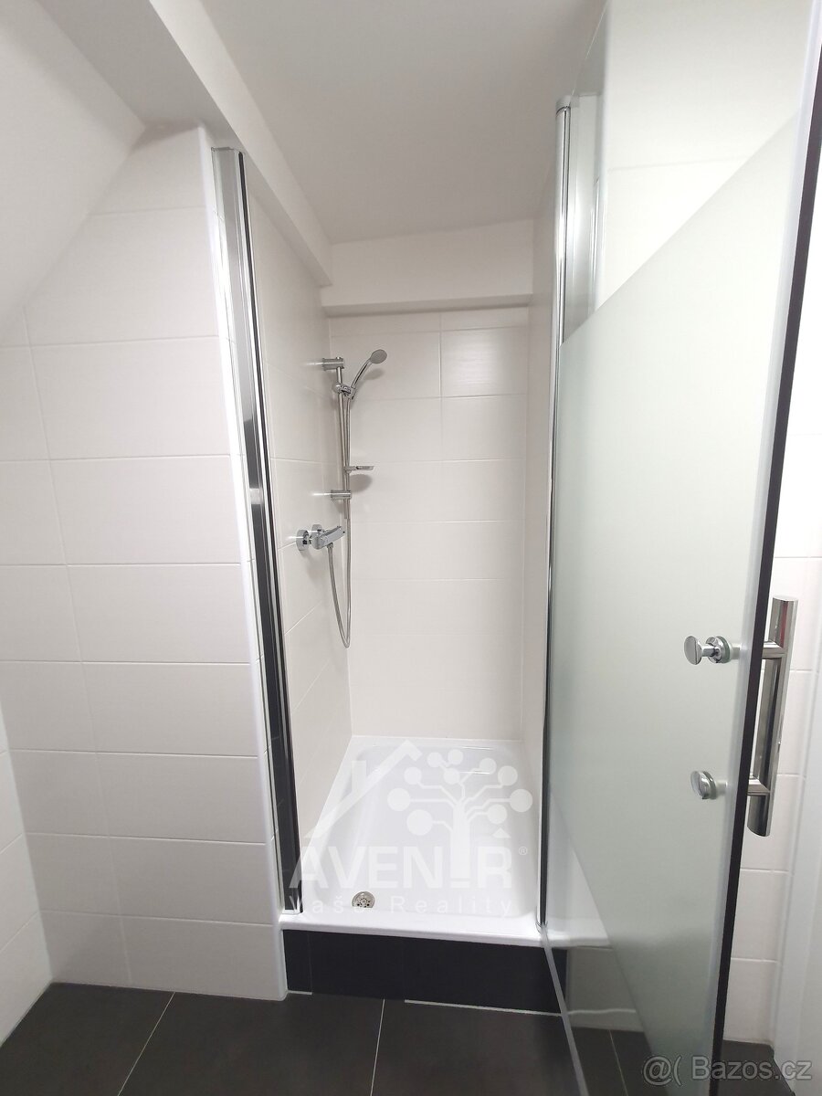 Prodej podkrovního bytu 1+kk, 59 m², Jablonec n.N., Anenské - 6