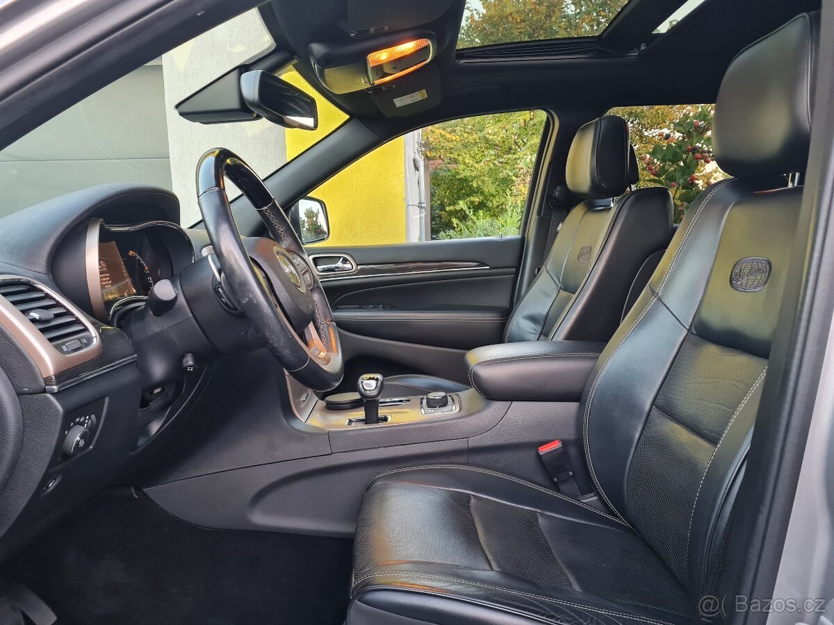 Jeep Grand Cherokee 3.0CRDi 184kW OVERLAND 108tKMM - 6