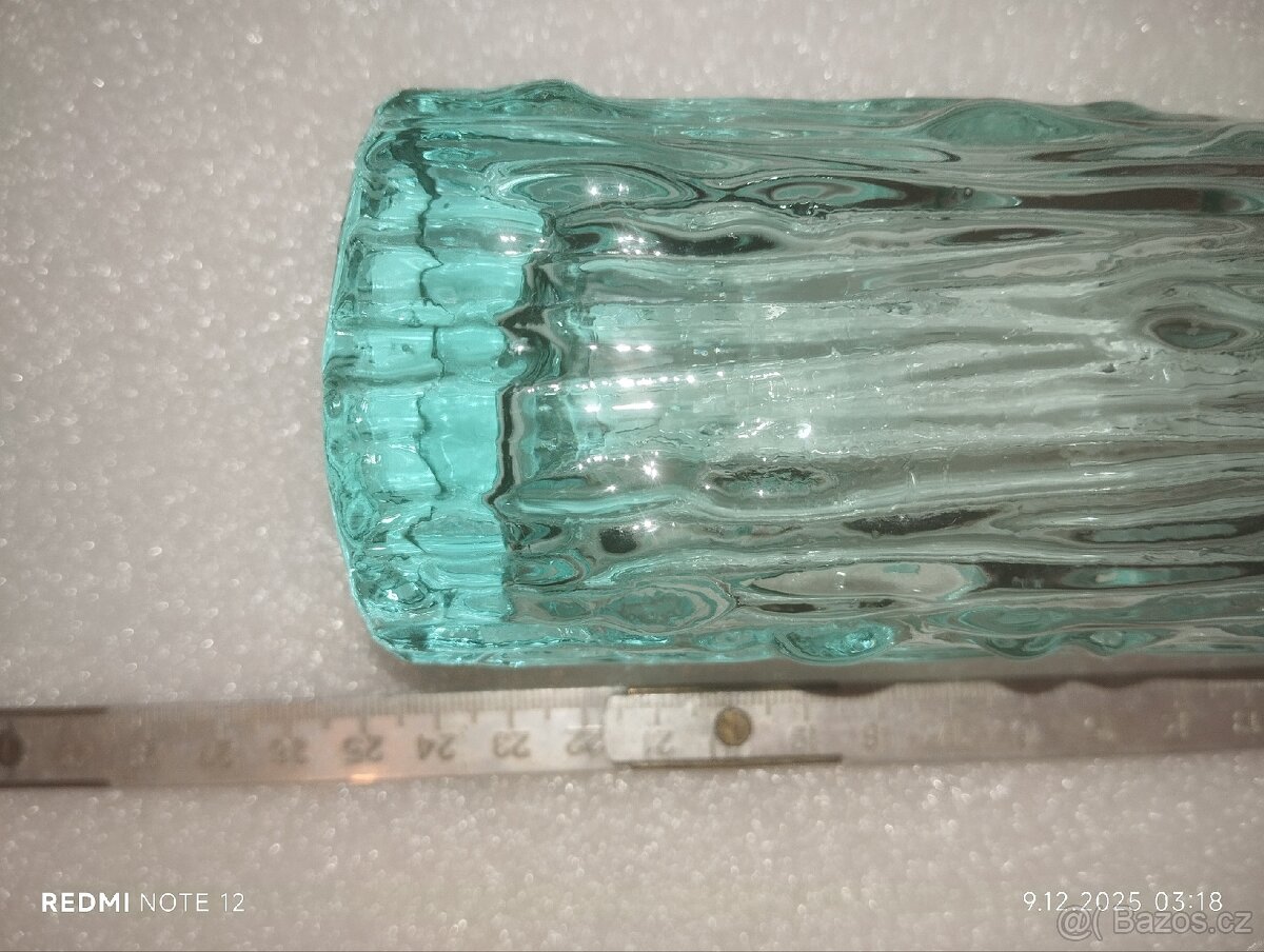 Prodám Vázu - VÁCLAV HANUŠ - Sukáče
TOP STAV
Cena 400kc - 6