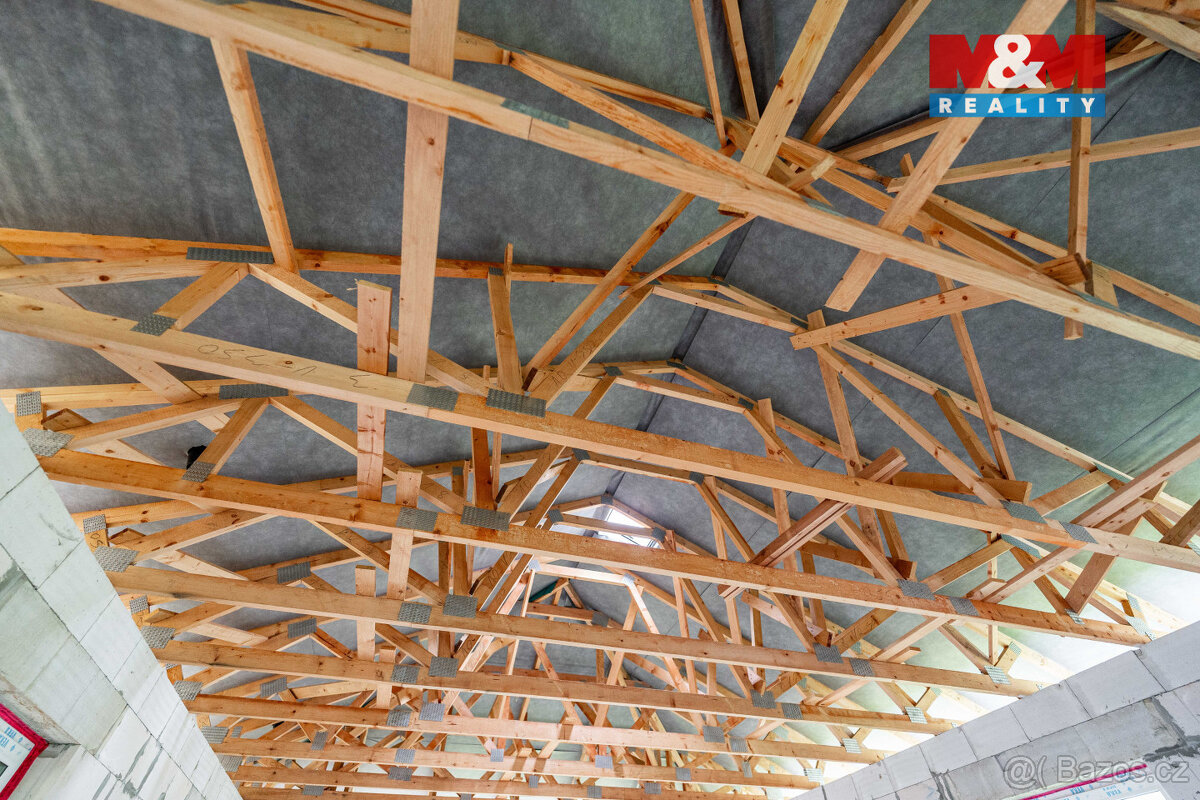 Prodej pozemku k bydlení s hrubou stavbou v Polné - 6