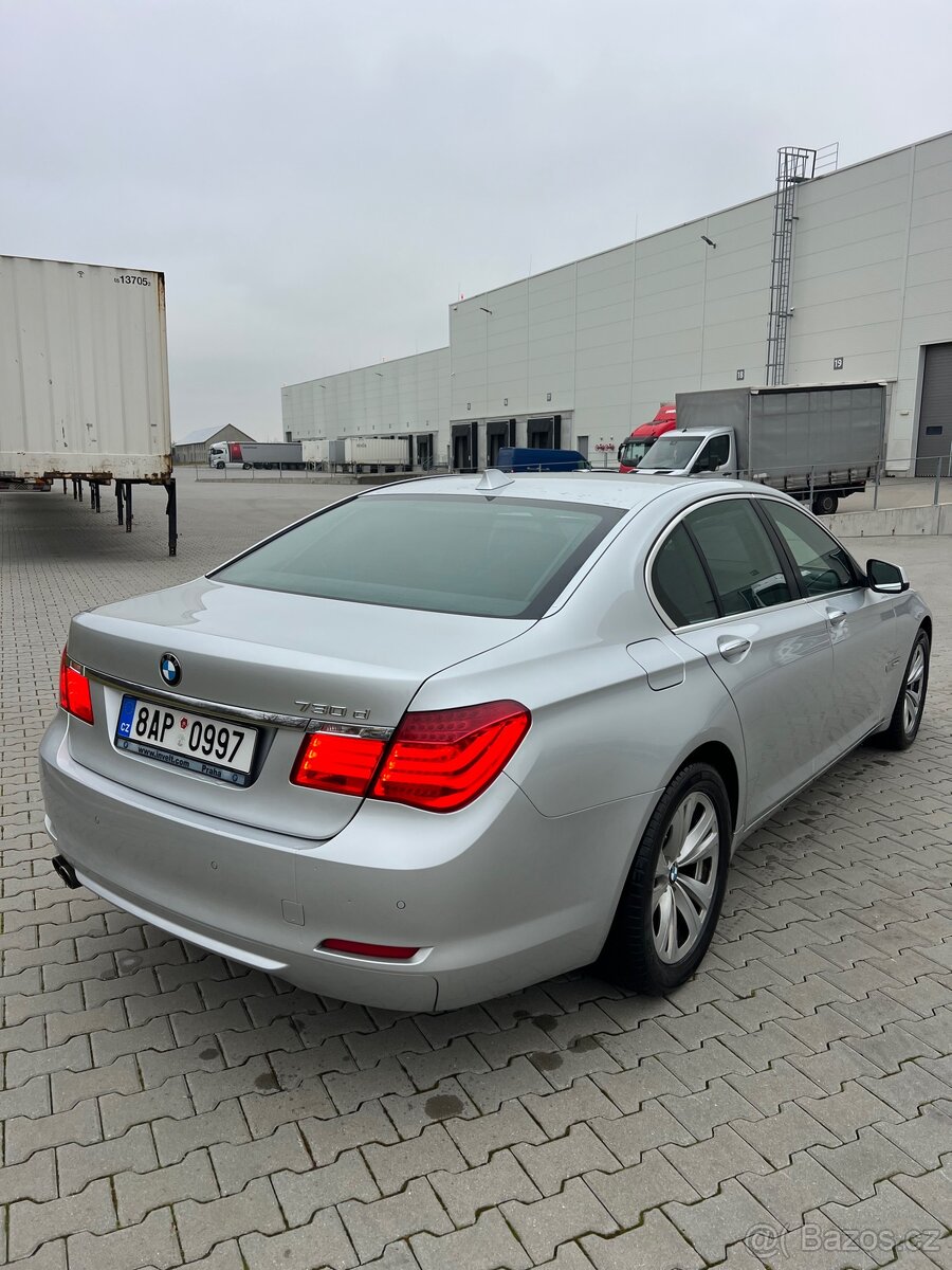 BMW 7 f01 - 6
