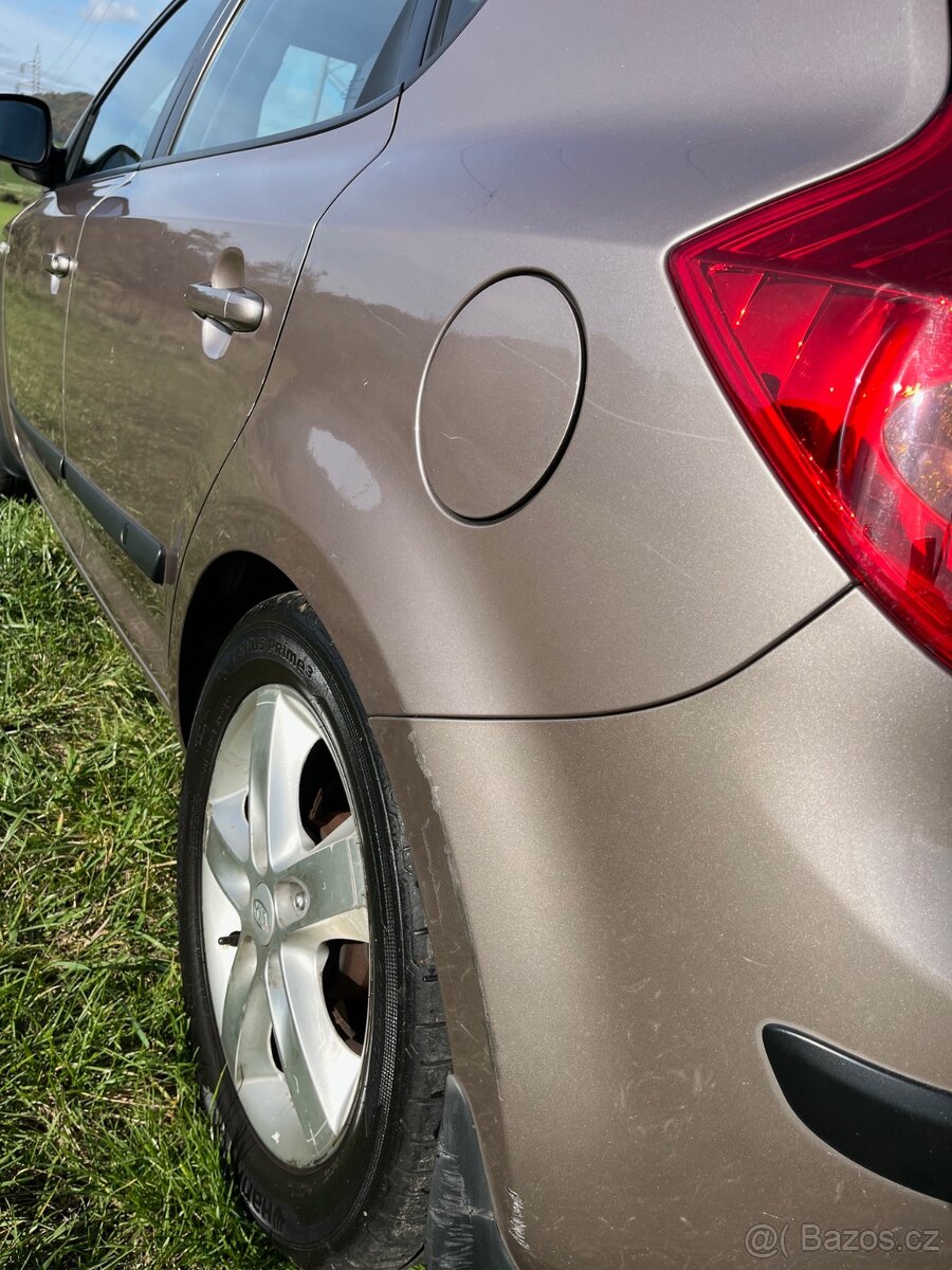 Kia Ceed 1.6 CRDi - 6