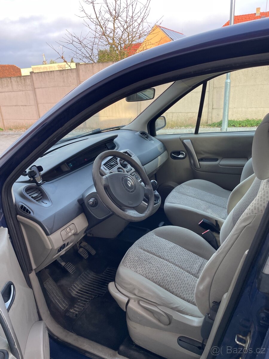 Renault Scenic 1.9 dCi - 6