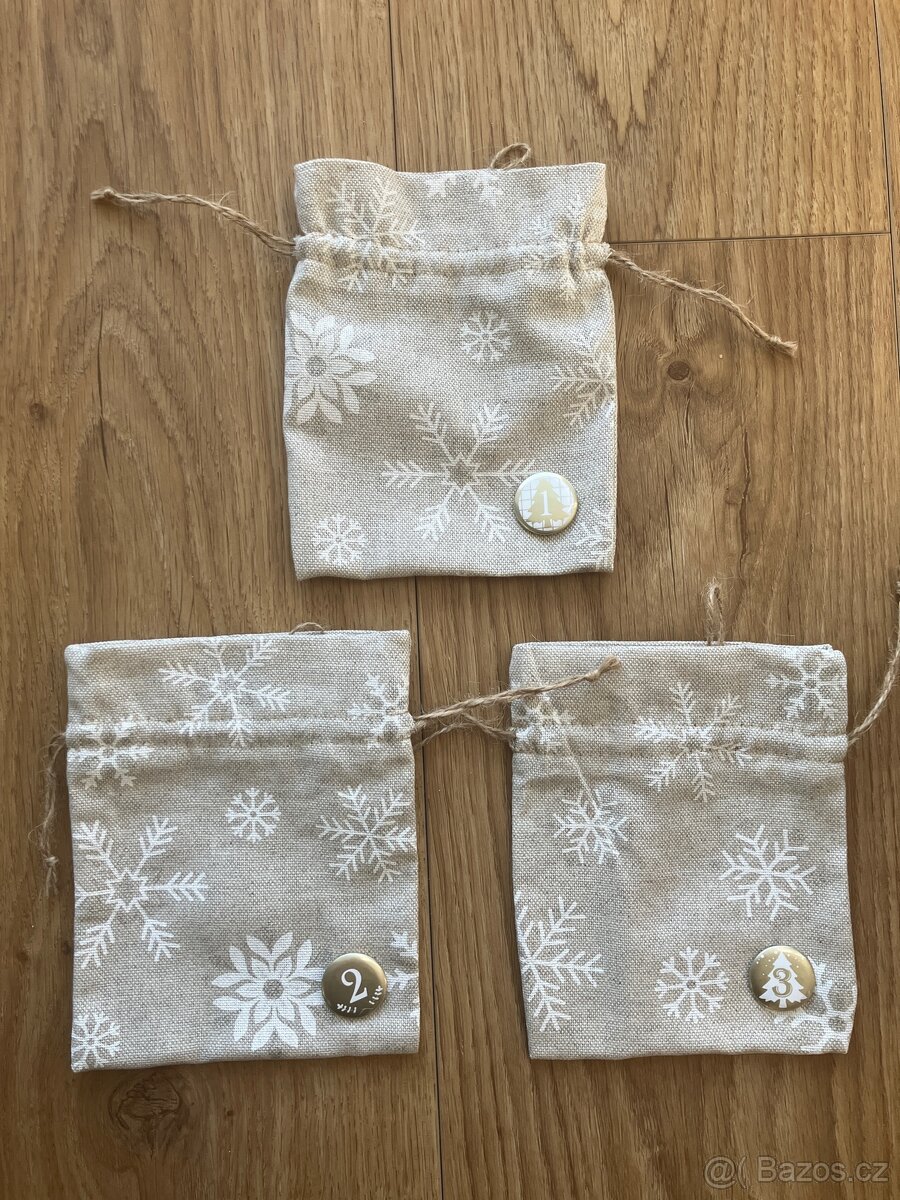Adventní šitý pytlíčkový kalendář - 6