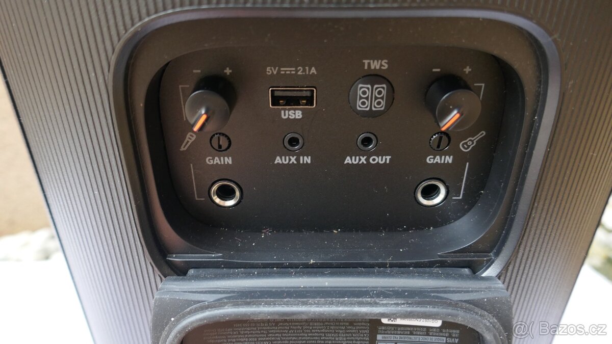 Party reproduktor JBL PARTYBOX 110 černý - 6