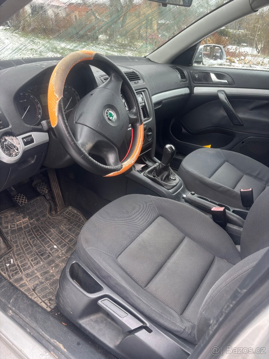 Škoda Octavia ||, 2004 - 6