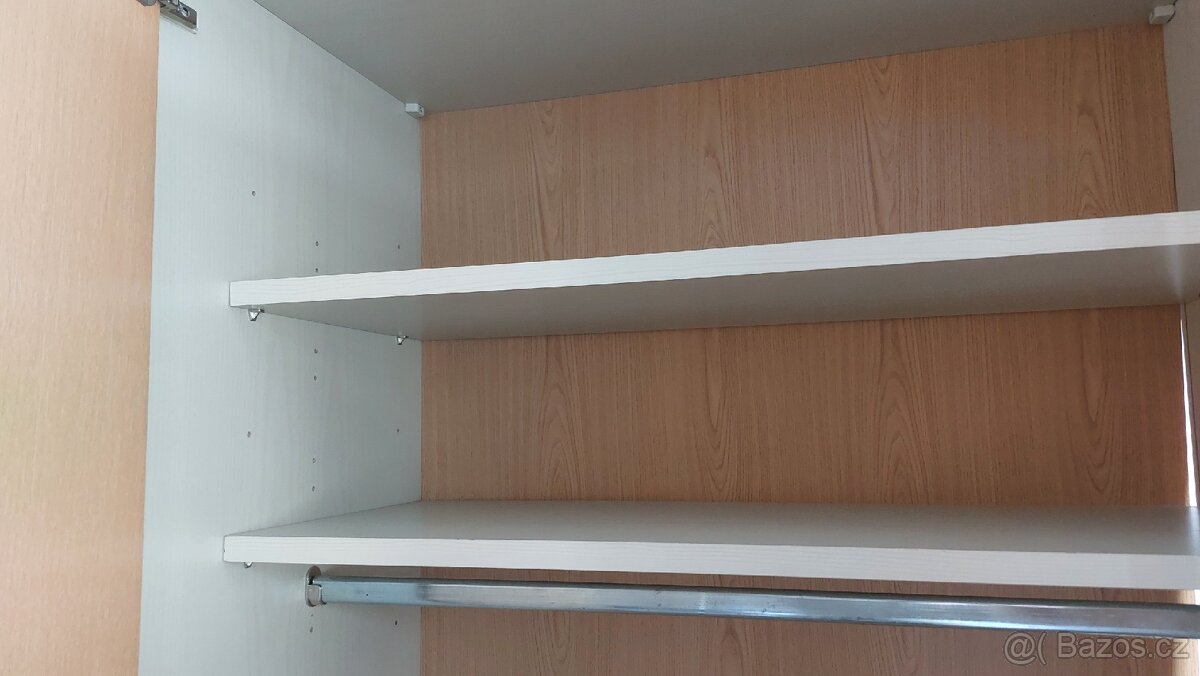 Skříň šatní - světlý dub - 6