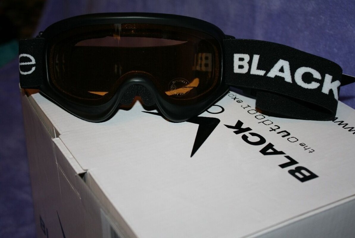 lyžiarska helma firefly , nova - 6