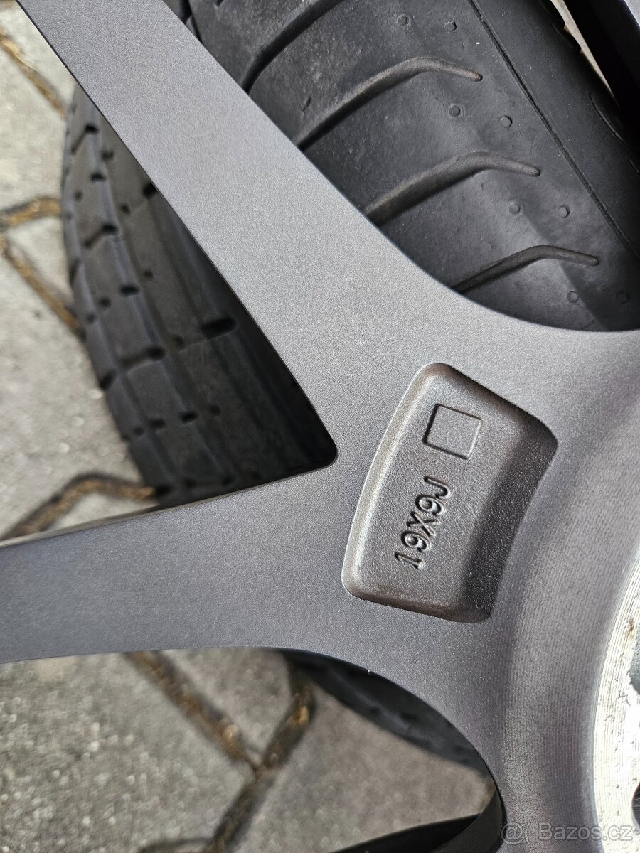 ALU Z-Performance 5x120 Pirelli 255/40/19 - Top - 6