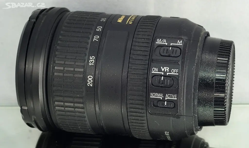 NIKON AF-S DX NIKKOR 18-200mm f/3.5-5.6 G IF ED VR - 6
