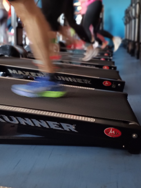 Pás HEAT (H.E.A.T) lehké, po renovaci, do 48 hod u Vás - 6