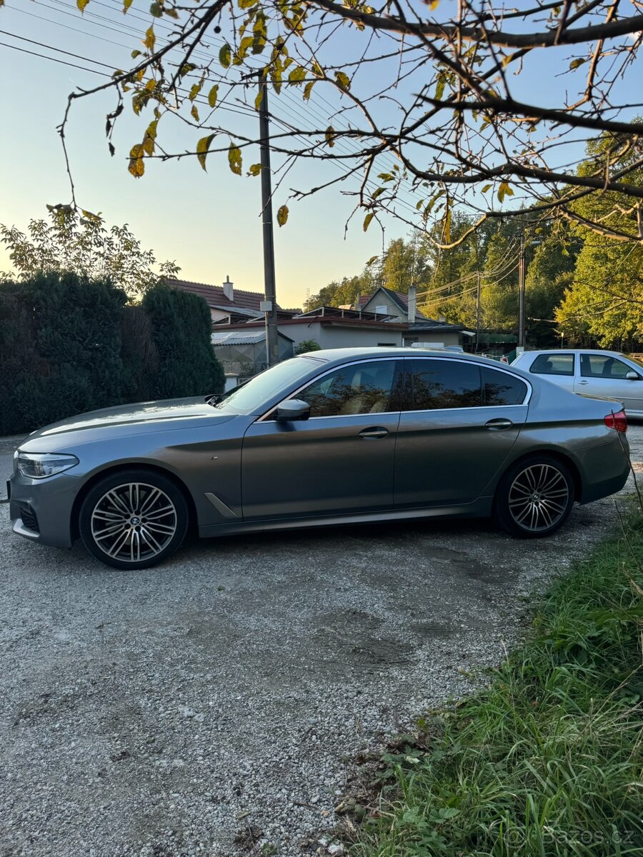 BMW 540i xDrive Limousine - 6