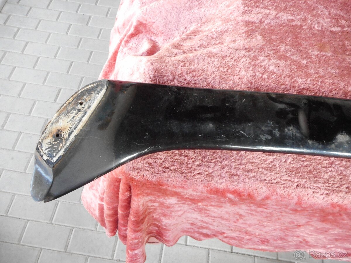 Zadní spojler na Renault 19 - 6