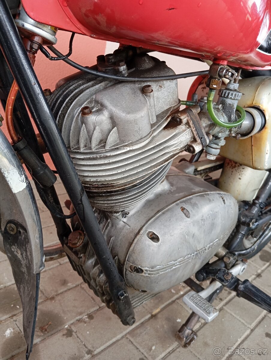 Moto Guzzi 125 - 6